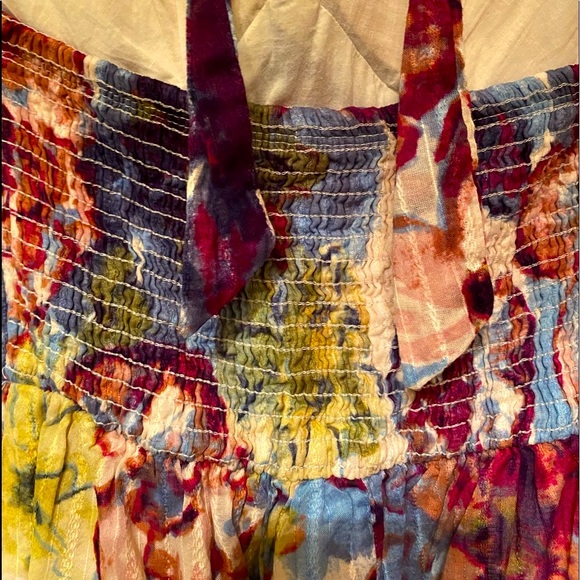 CHARLOTTE RUSSE FLORAL HALTER DRESS - Picture 3 of 4